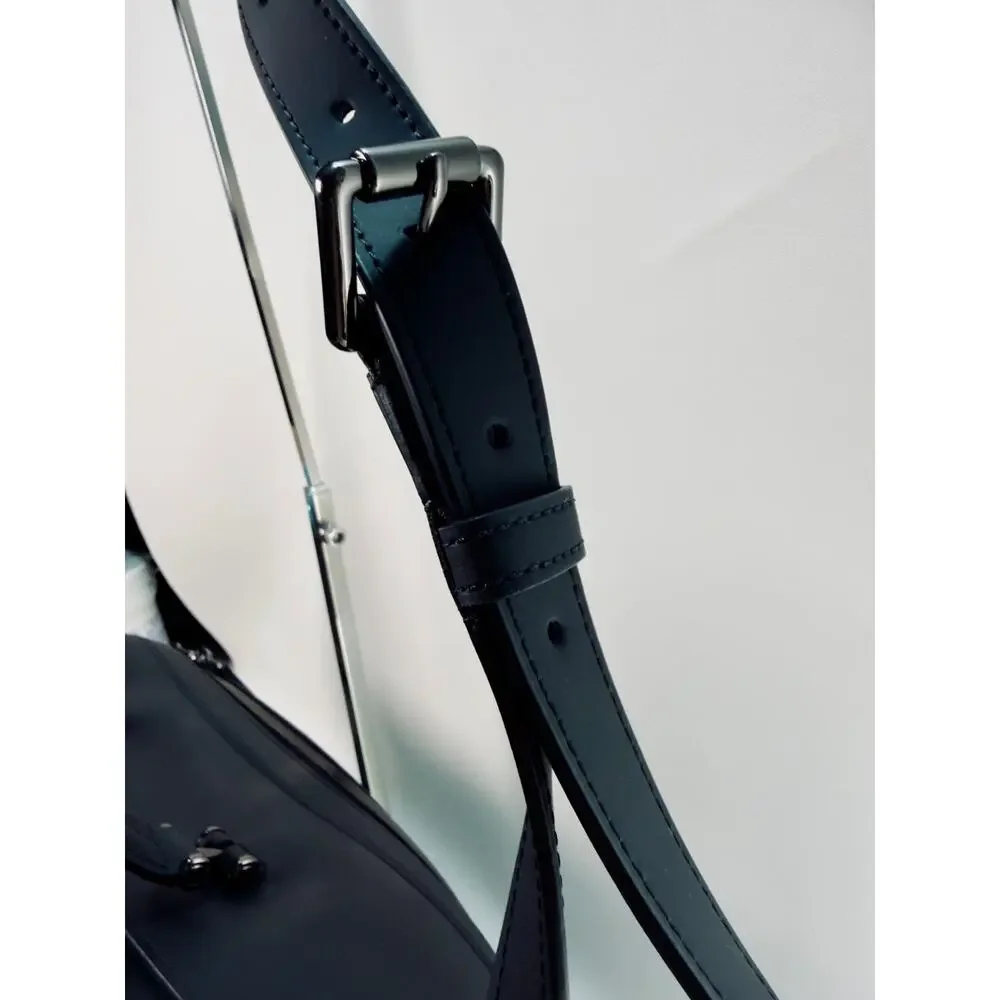 Tumi cfx adelaide